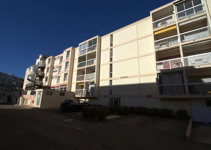 T1 Avec Balcon, Climatisation Et Parking Pres Du Parc Charles De Gaulle A - Fr-1-553-101 * 바라뤽레벵즈